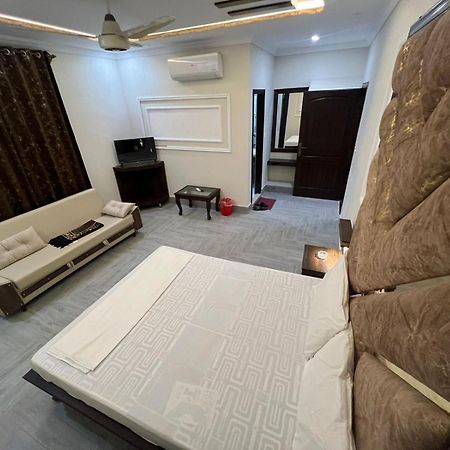 Kestrel Hotel Islamabad Esterno foto