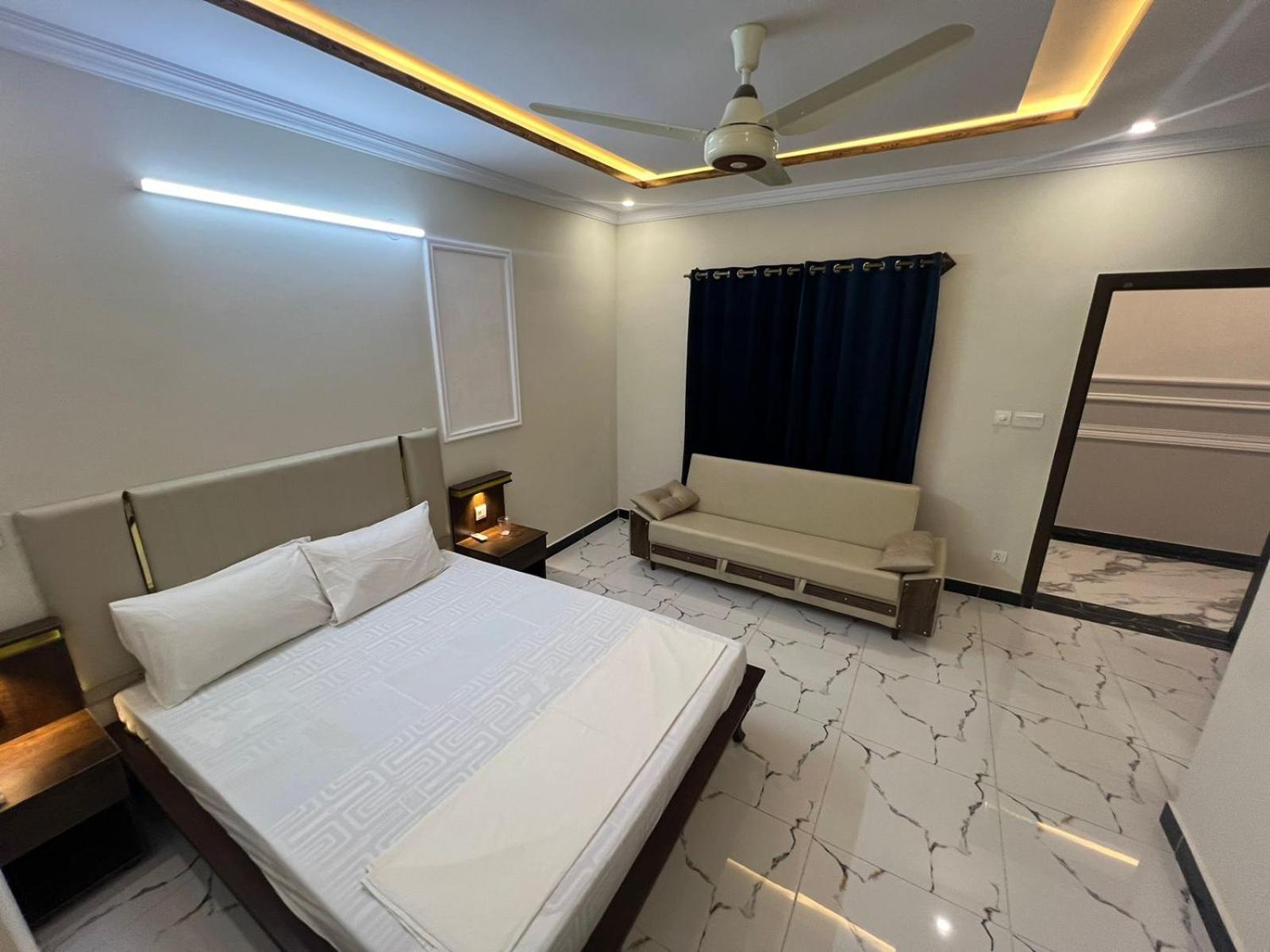 Kestrel Hotel Islamabad Esterno foto